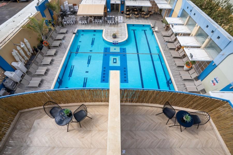 210048 דירת 2 חדרים עם נוף לבריכה, דירות נופש אלמוגים אילת, וילה  באילת וילות - Vila 4 U