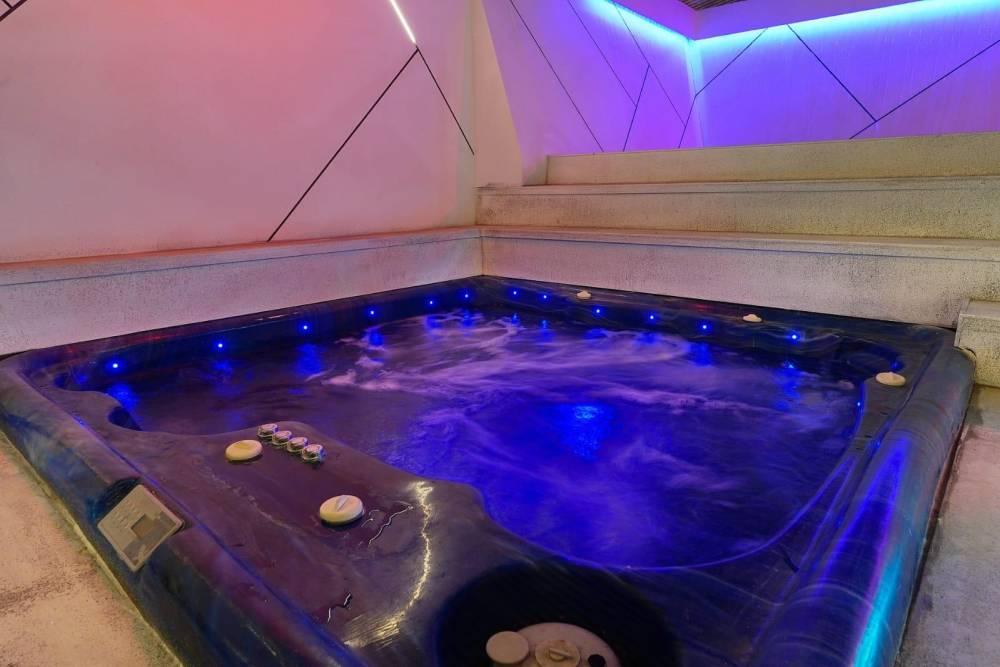 210232 מתחם חיצוני, מתחם האירוח וויט - White, וילה  בהוד השרון וילות - Vila 4 U