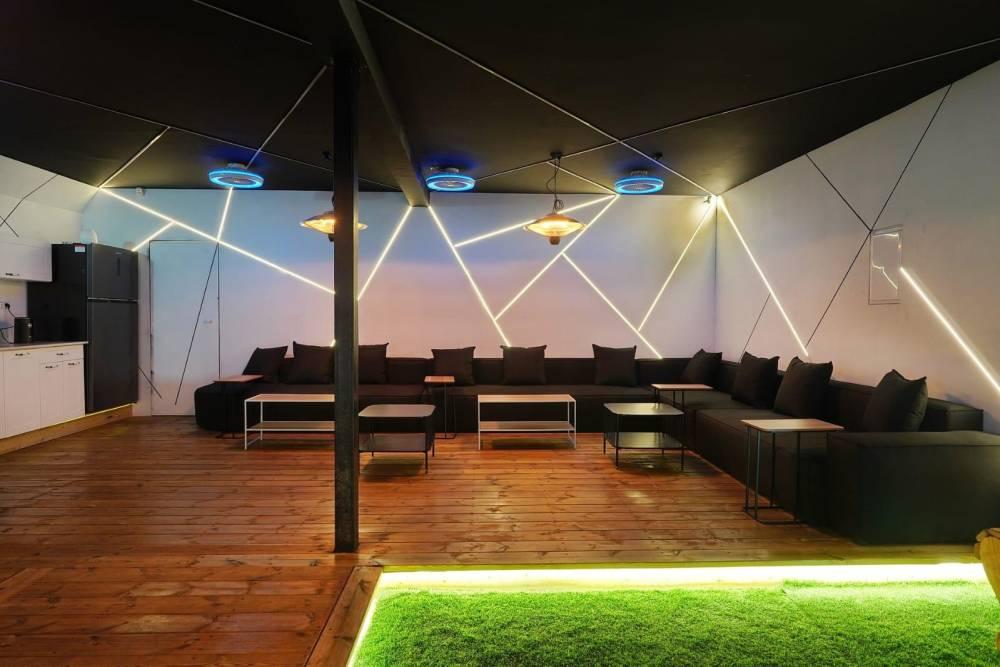 210258 פנים הלופט, מתחם האירוח וויט - White, וילה  בהוד השרון וילות - Vila 4 U