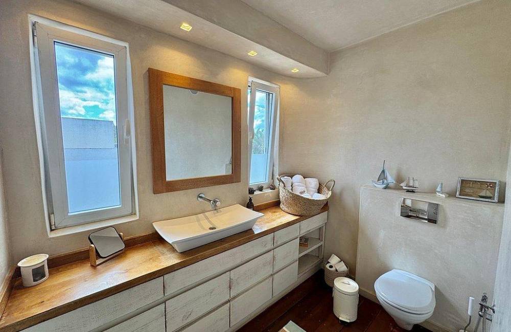 210521 מתחם הסוויטות עם 2 חדרים וכניסה פרטית, הבית על הדיונה, וילה  בקיסריה וילות - Vila 4 U