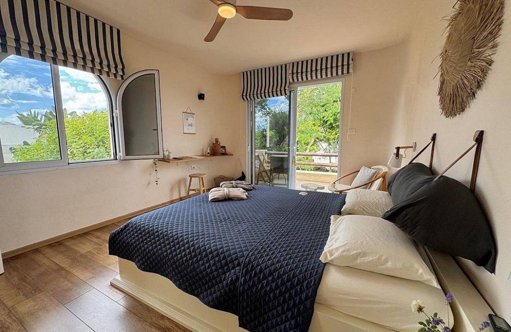 210525 מתחם הסוויטות עם 2 חדרים וכניסה פרטית, הבית על הדיונה, וילה  בקיסריה וילות - Vila 4 U