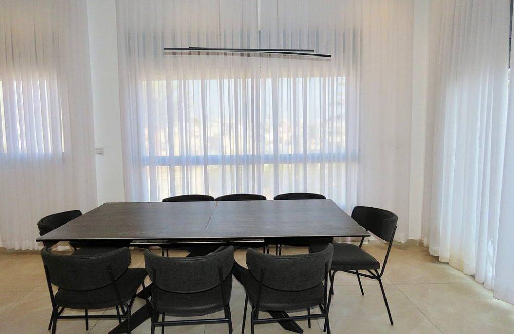 210624 גלרית פנים, הלוטוס הלבן - The White Lotus, וילה  באילת וילות - Vila 4 U