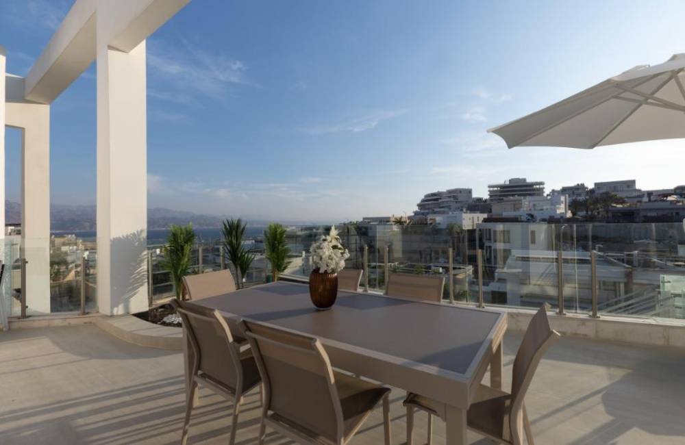 210795 המתחם החיצוני, אחוזת ג'ורדן, וילה  באילת וילות - Vila 4 U