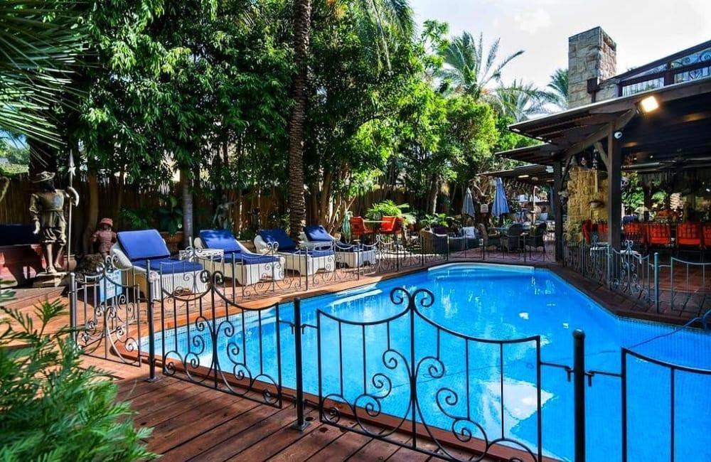 211085 גלרית חוץ, וילה דה קיסריה, וילה  בקיסריה וילות - Vila 4 U