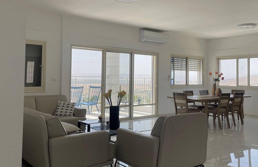 211169 גלרית פנים, וילה לבנה יבנאל, וילה  ביבנאל וילות - Vila 4 U