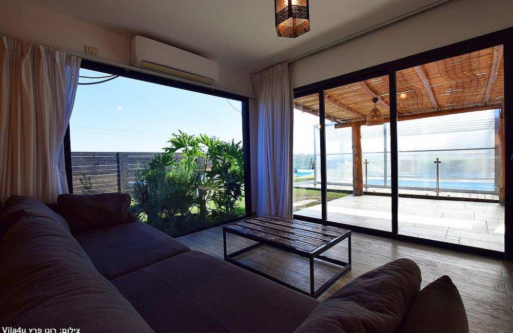 211206 טוקה צימר - Tocca Zimmer, טוקה צימר - Tocca Zimmer, וילה  באדרת וילות - Vila 4 U