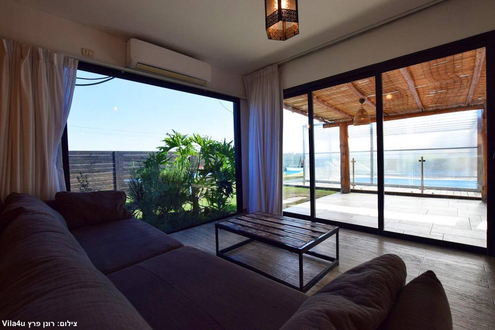 211269 מתחם פנימי, טוקה צימר - Tocca Zimmer, וילה  באדרת וילות - Vila 4 U