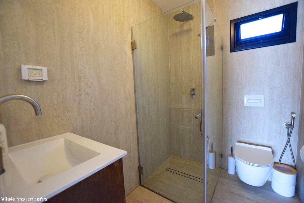 211270 מתחם פנימי, טוקה צימר - Tocca Zimmer, וילה  באדרת וילות - Vila 4 U