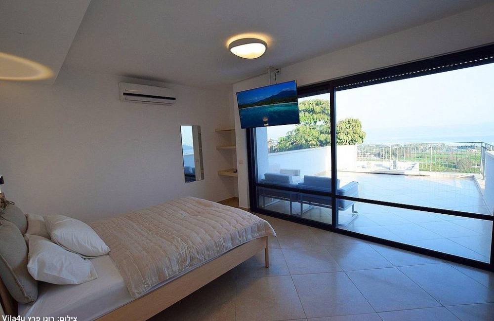 211326 גלריה כללית, מלרוז על הכנרת, וילה  במגדל וילות - Vila 4 U