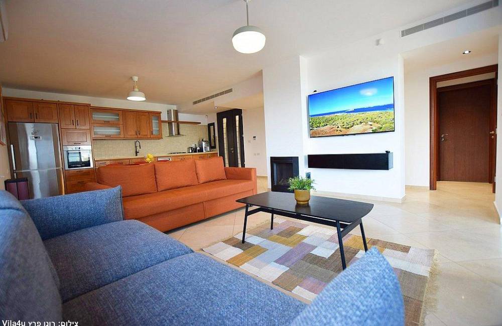 211327 גלריה כללית, מלרוז על הכנרת, וילה  במגדל וילות - Vila 4 U