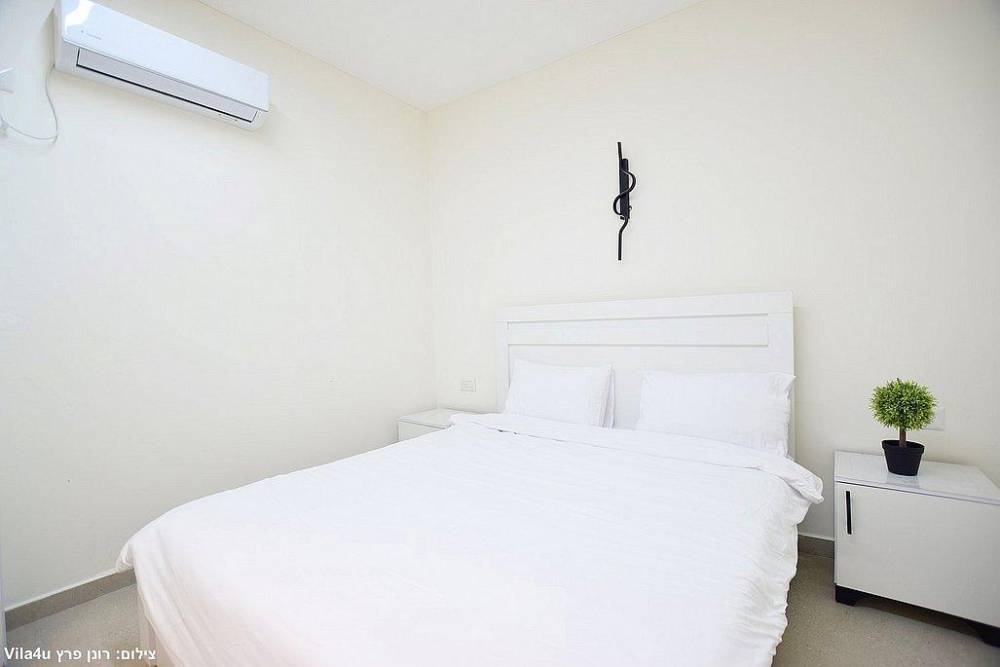 211399 פנים הסוויטות, וילה טרה ורדה - Terra Verde, וילה  בירכא וילות - Vila 4 U