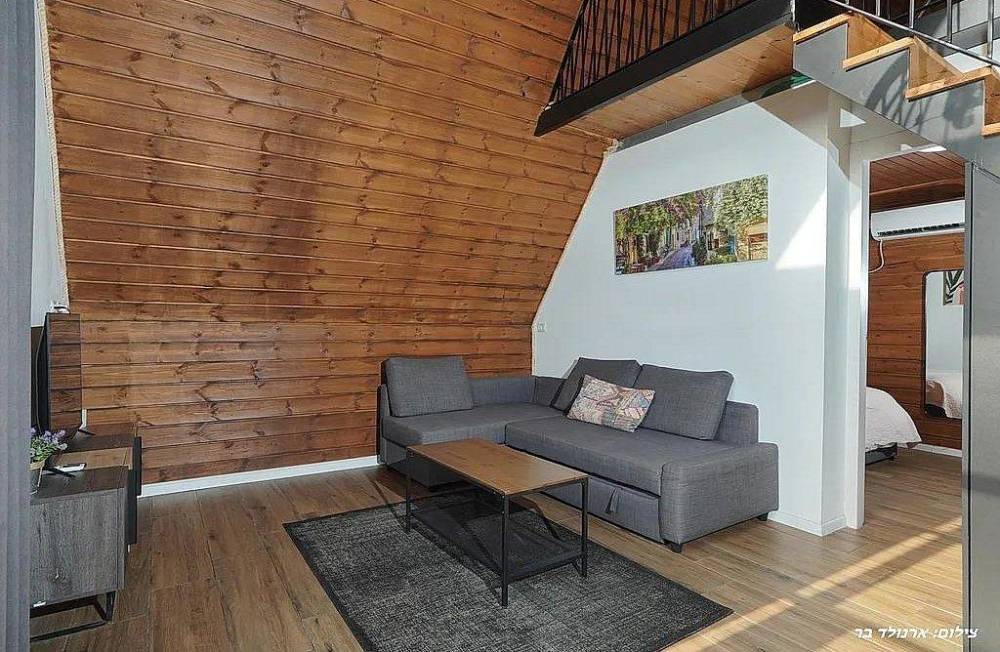 211430 גלריה כללית, אחוזת קמפניה נירה - Campagna Nera, וילה  בירכא וילות - Vila 4 U