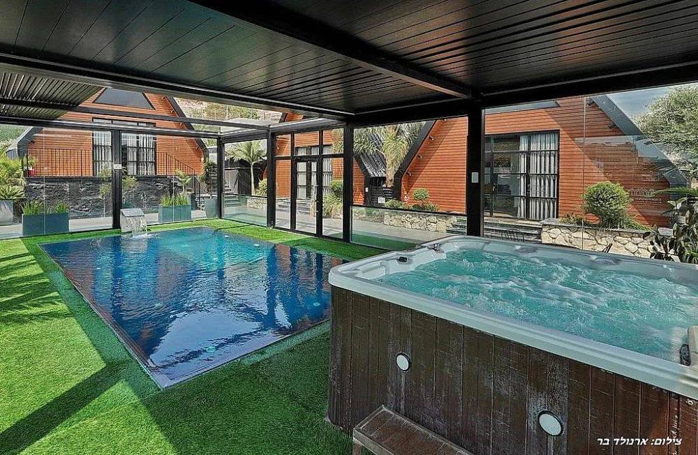 211547 גלרית חוץ, אחוזת קמפניה נירה - Campagna Nera, וילה  בירכא וילות - Vila 4 U