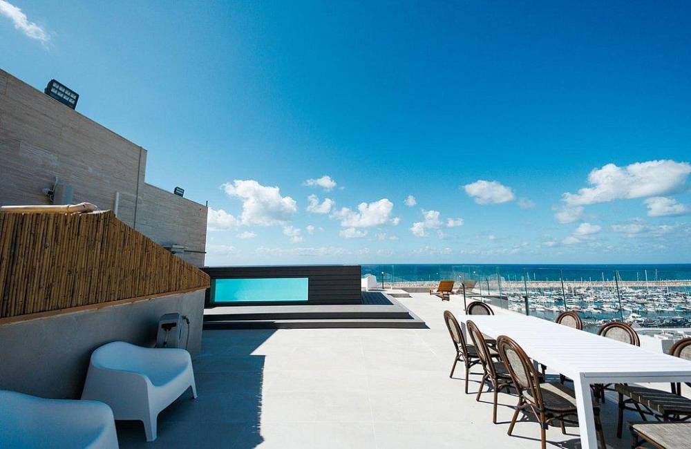 212003 מתחם הג, הבריכה ונוף לים, פנטהאוז שונית אשקלון, וילה  באשקלון וילות - Vila 4 U