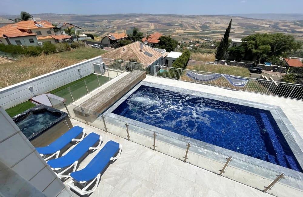 212018 וילה לבנה יבנאל, וילה לבנה יבנאל, וילה  ביבנאל וילות - Vila 4 U