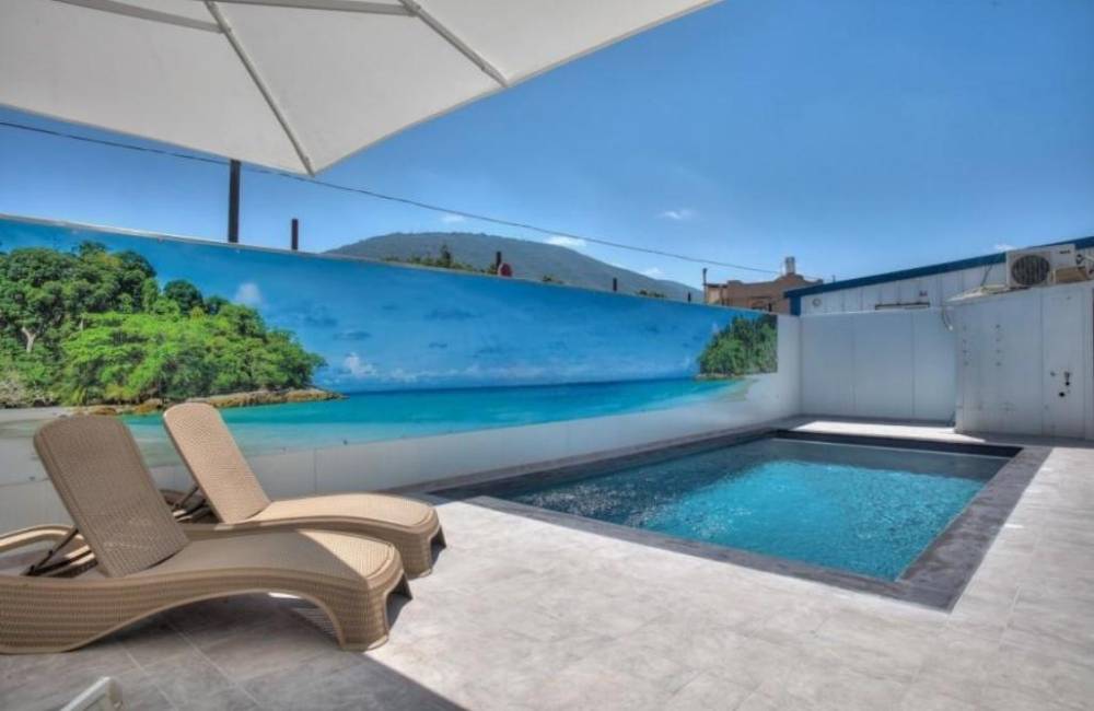 212229 גלרית חוץ, וילת יוקרה - אחוזת נשרים, וילה  בספסופה וילות - Vila 4 U