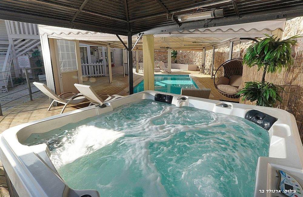 212375 וילה טופנגה, וילה קאלי, וילה  בנוף כנרת וילות - Vila 4 U