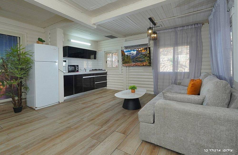 212405 גלרית פנים, וילה קאלי, וילה  בנוף כנרת וילות - Vila 4 U