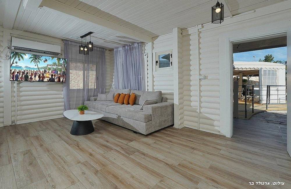 212406 גלרית פנים, וילה קאלי, וילה  בנוף כנרת וילות - Vila 4 U