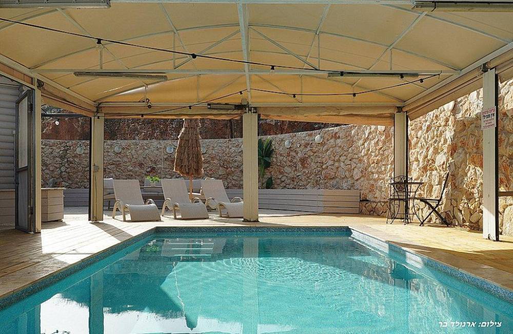 212424 גלרית חוץ, וילה קאלי, וילה  בנוף כנרת וילות - Vila 4 U