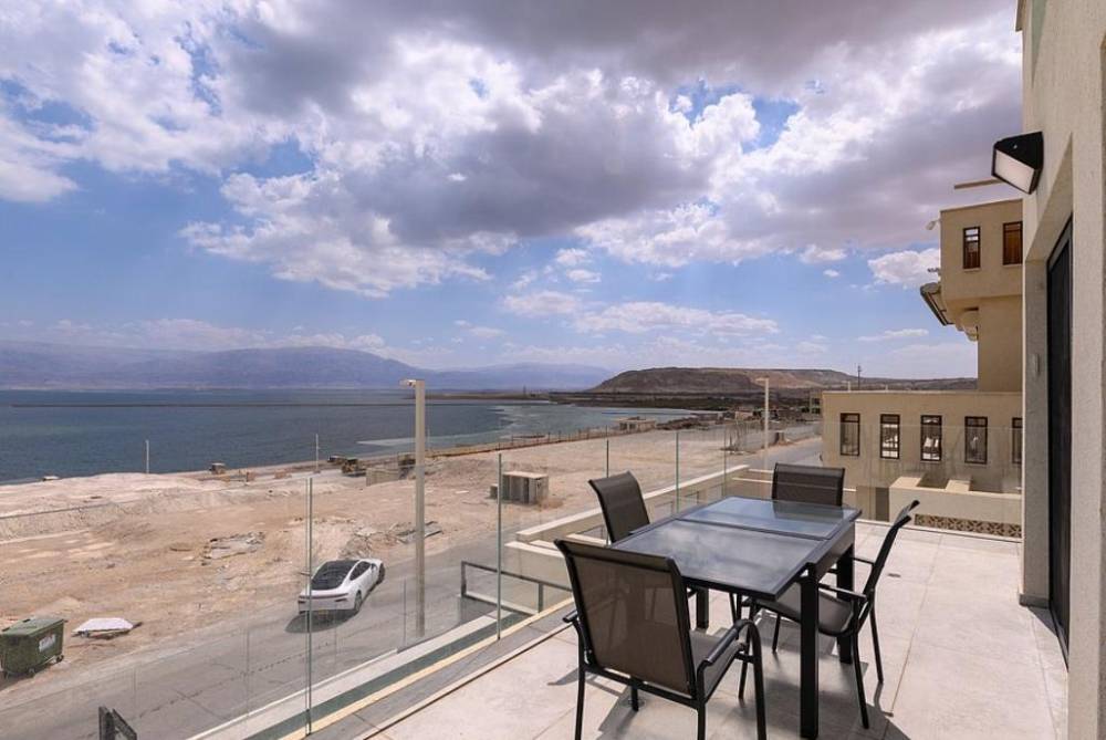 212931 גלריה חיצונית, וילה לה מר - La Mer, וילה  בים המלח וילות - Vila 4 U