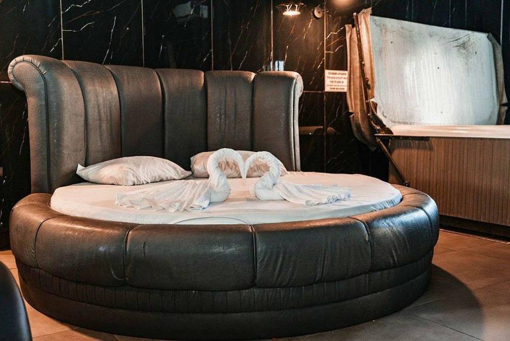 213236 גלריה כללית, אקסיטו לופט, וילה  בירושלים וילות - Vila 4 U