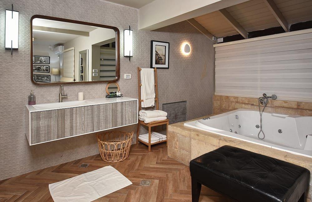 213385 גלרית פנים, וילה מצפה הוד, וילה  בפוריה כפר עבודה וילות - Vila 4 U