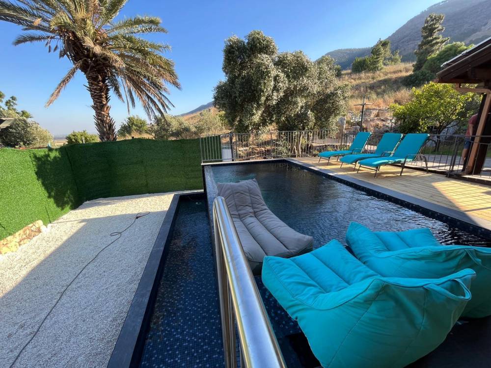 213625 מתחם חיצוני, וילה נוף להרים, וילה  בקרית שמונה וילות - Vila 4 U