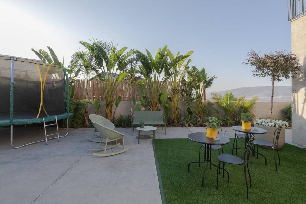 213787 מתחם חיצוני, וילה מעגל השמש, וילה  בפוריה עילית וילות - Vila 4 U