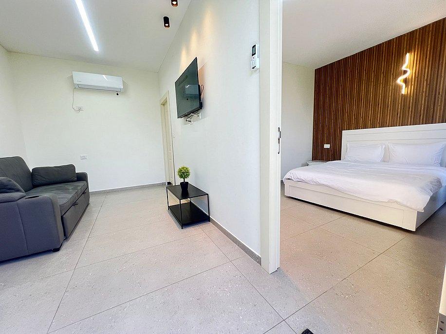 214134 פנים הסוויטות, וילה טרה ורדה - Terra Verde, וילה  בירכא וילות - Vila 4 U