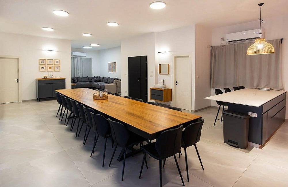 214319 גלריה כללית, וילה מיכליס, וילה  בספסופה וילות - Vila 4 U