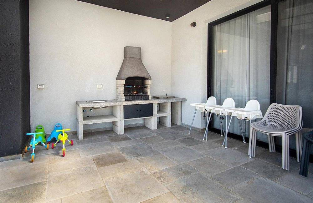 214338 גלרית חוץ, וילה מיכליס, וילה  בספסופה וילות - Vila 4 U