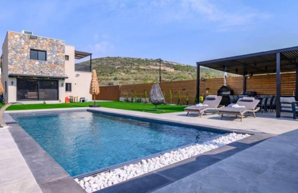 214827 גלריה חוץ, וילה אדינביל בגליל, וילה  בירכא וילות - Vila 4 U