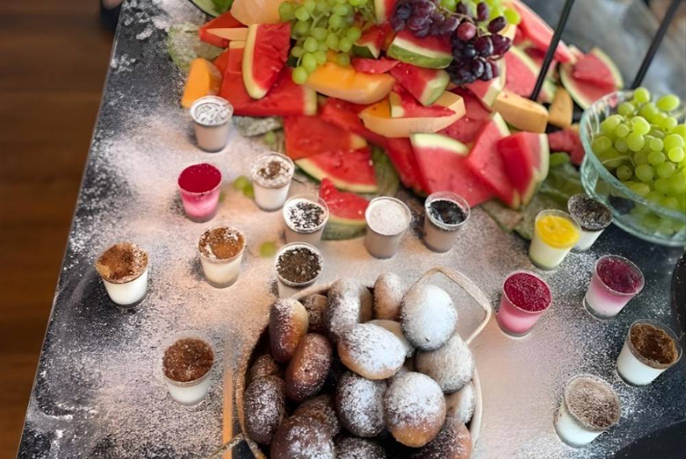 215138 אירועים והפקות, קינג ג'ורג' - מתחם אירועים, וילה  בפתח תקווה וילות - Vila 4 U