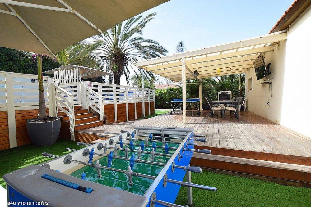 215268 מתחם החצר, ויליג' קומפלקס ריזורט, וילה  בניר בנים וילות - Vila 4 U