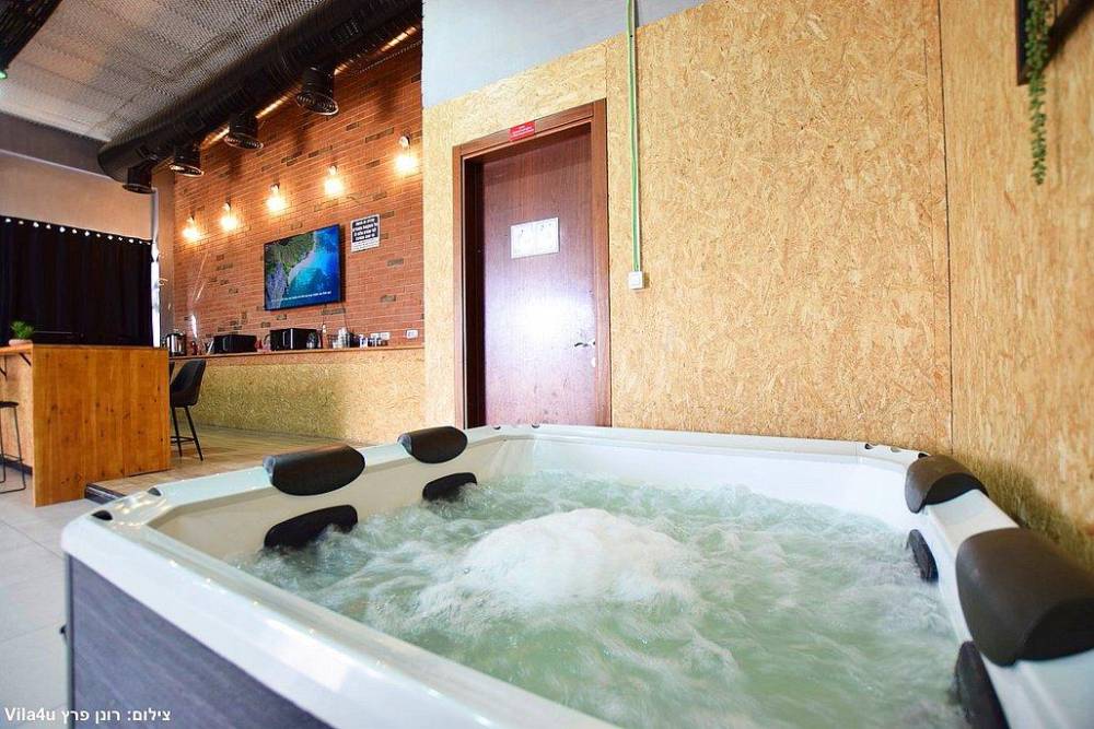 215449 המתחם הפנימי, גולד לופט, וילה  בחדרה וילות - Vila 4 U