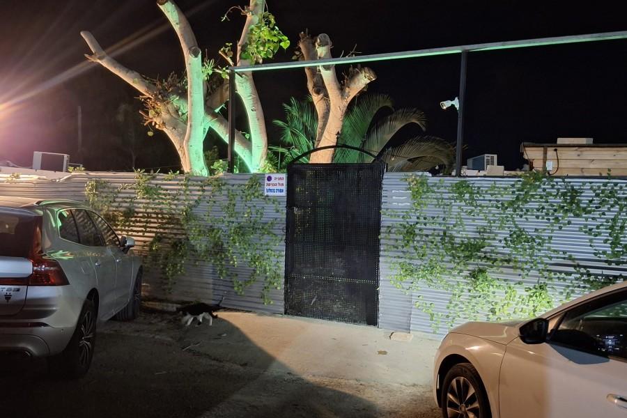 217141 מתחם חיצוני הבריכה והג'קוזי, כפר הים, וילה  בנתניה וילות - Vila 4 U