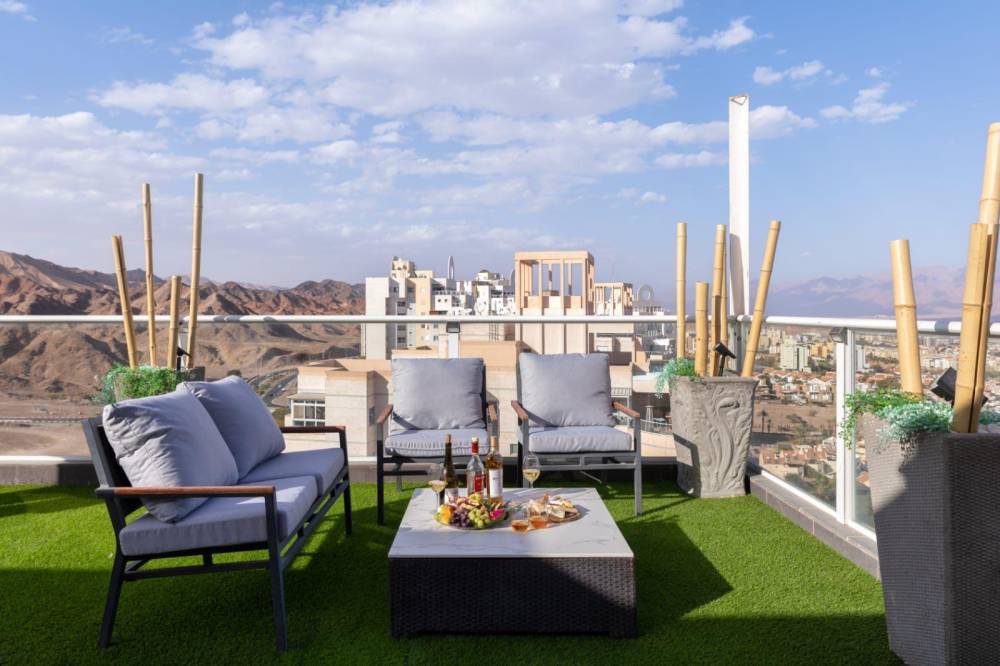 217334 גלריה כללית, נגיעה מהשמיים, וילה  באילת וילות - Vila 4 U