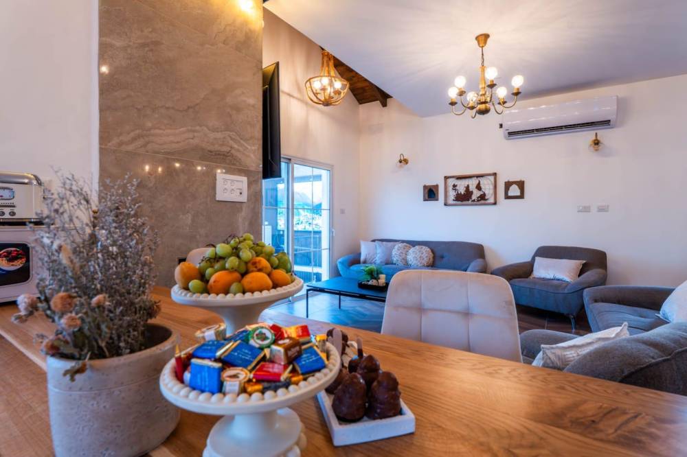 217900 מתחם פנים, ויליג בוטיק הגלילית, וילה  בירכא וילות - Vila 4 U