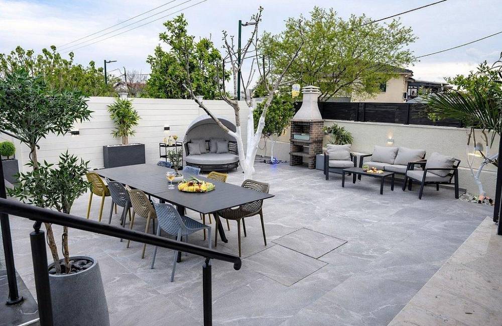 218478 גלריית חוץ, וילה פלואלס בוטיק, וילה  בדלתון וילות - Vila 4 U