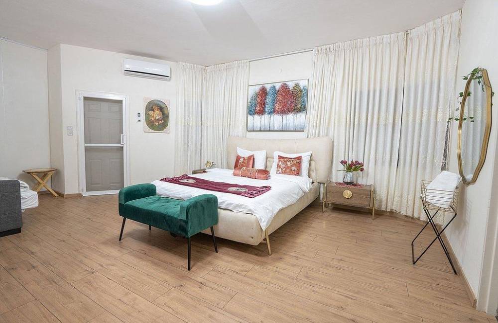 218687 גלריה כללית, וילה ספא ריש, וילה  בירכא וילות - Vila 4 U