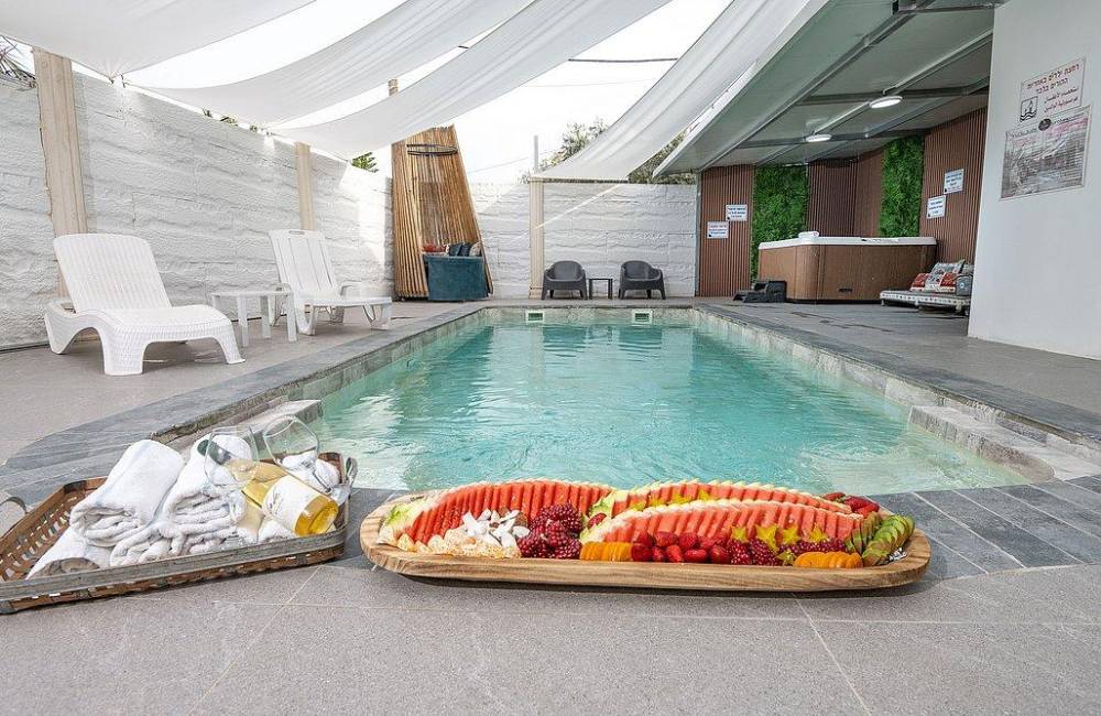 218744 גלריה כללית, וילה ספא ריש, וילה  בירכא וילות - Vila 4 U