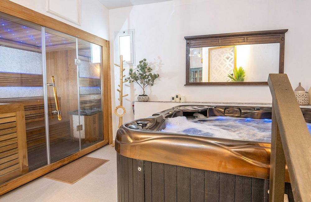 218768 בתוספת תשלום חמאם תורכי ומתחם ספא, וילה ספא ריש, וילה  בירכא וילות - Vila 4 U