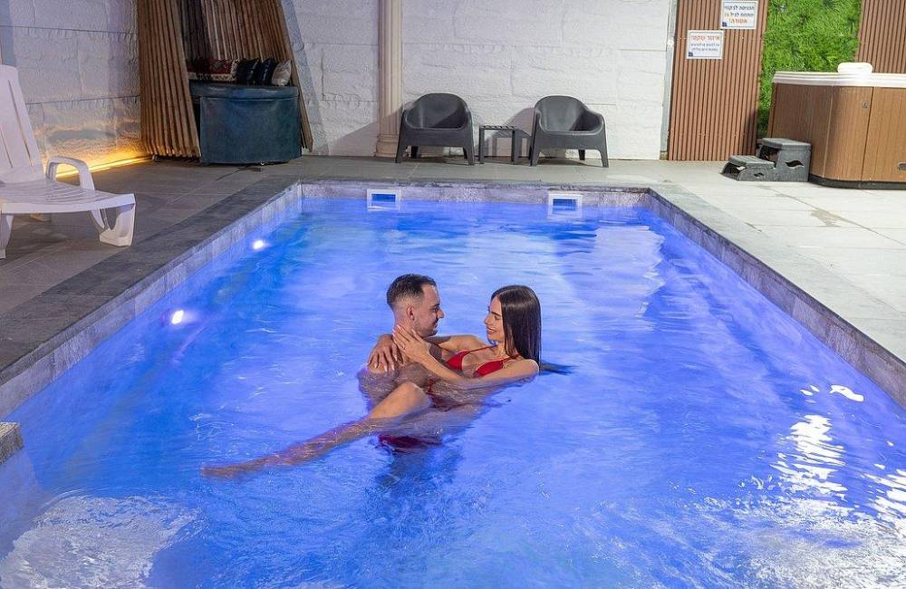 218816 מתחם חיצוני, וילה ספא ריש, וילה  בירכא וילות - Vila 4 U