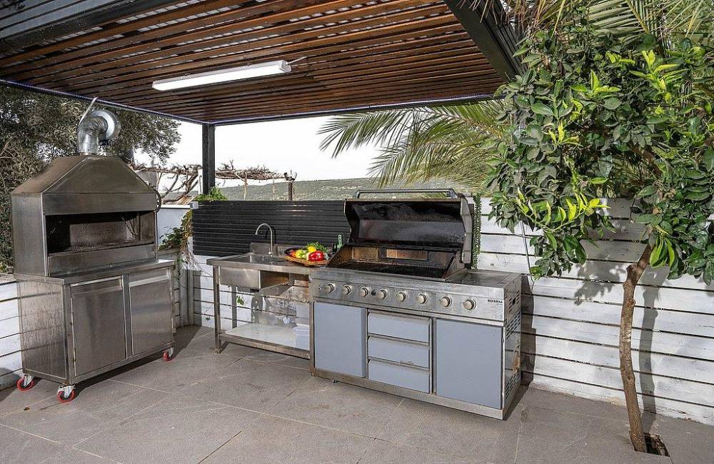 218868 מתחם חיצוני, וילה ספא ריש, וילה  בירכא וילות - Vila 4 U