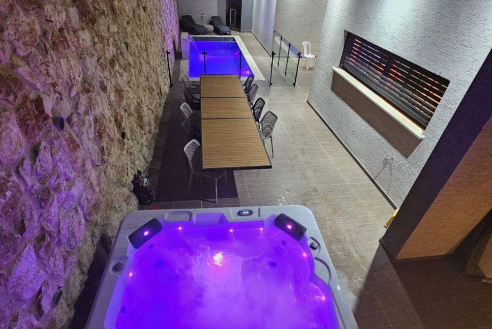 219572 גלריה כללית, וילה פטרון, וילה  בפקיעין החדשה וילות - Vila 4 U