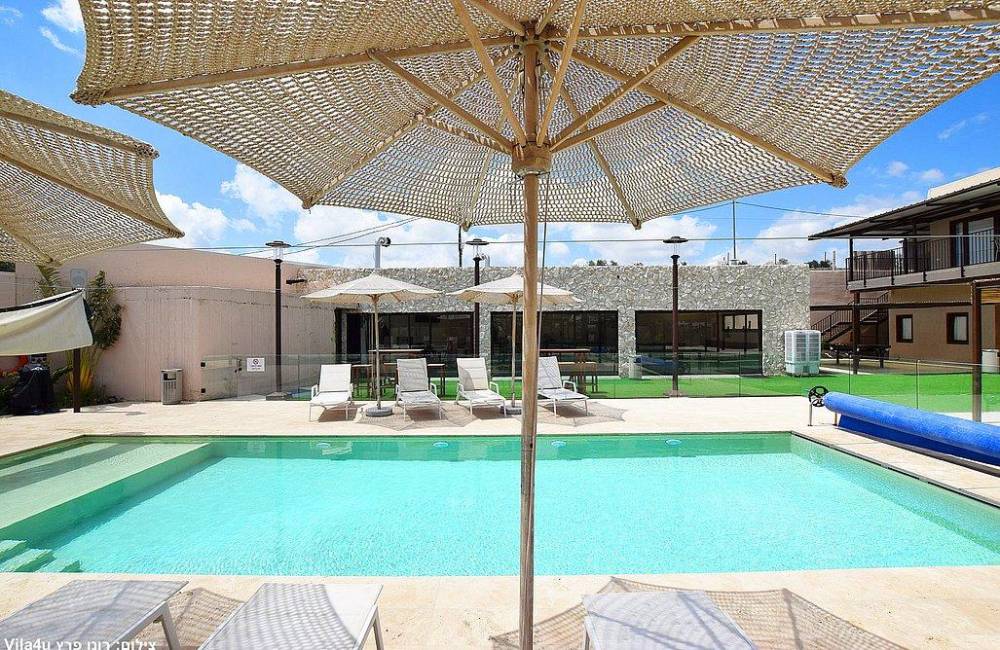 225213 מתחם החצר והבריכה, סהרה ריזורט - Sahara resort, וילה  בירכא וילות - Vila 4 U