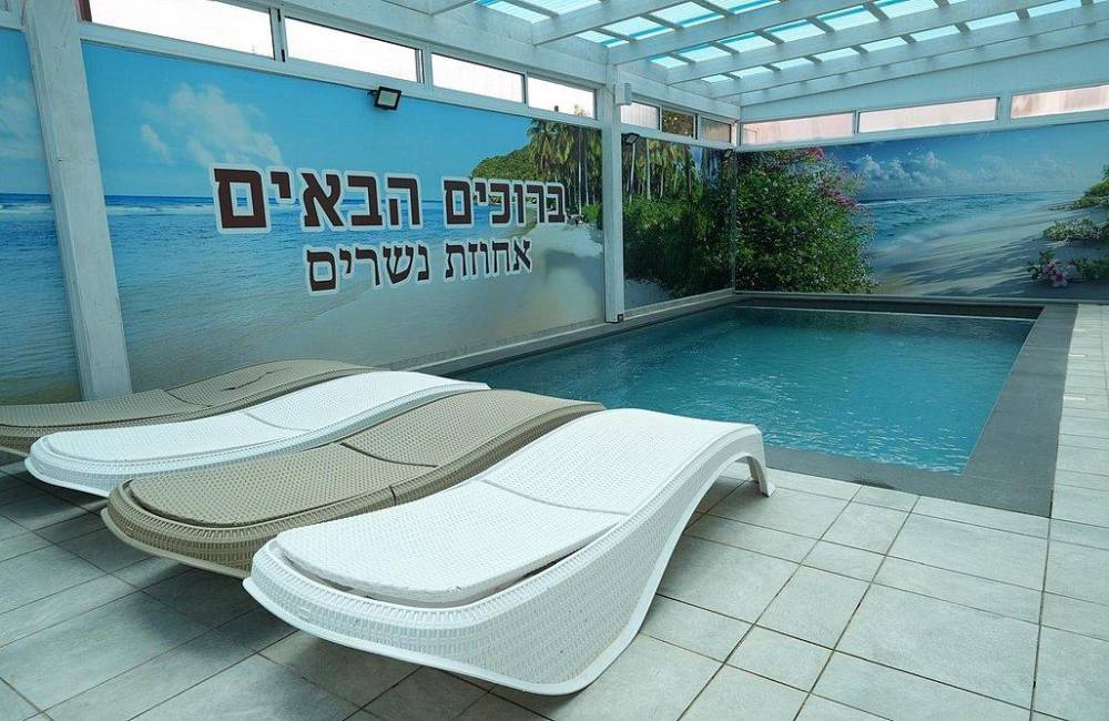 230910 גלרית חוץ, וילת יוקרה - אחוזת נשרים, וילה  בספסופה וילות - Vila 4 U