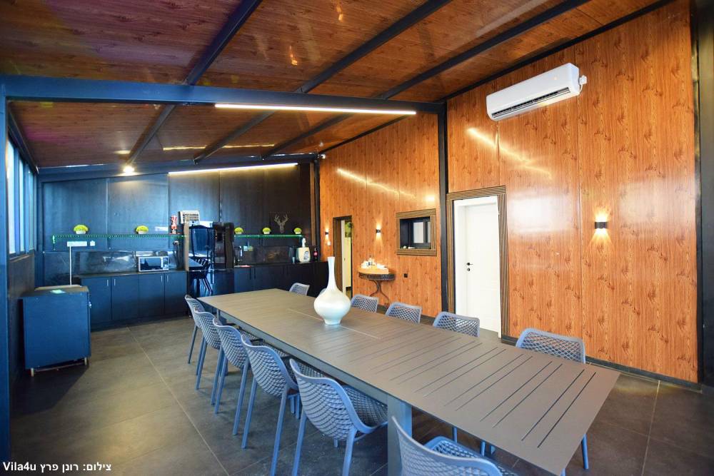 231689 מתחם חיצוני, וילה קאסה מורה - Casa Mora, וילה  בשדות מיכה וילות - Vila 4 U