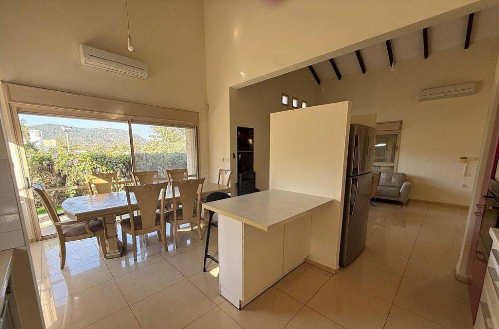 234548 פנים הוילה והחדרים, קאסה רימון - CASA RIMON, וילה  בכפר חנניה וילות - Vila 4 U